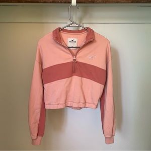 Hollister Bomber Cropped Sweater. Size XS